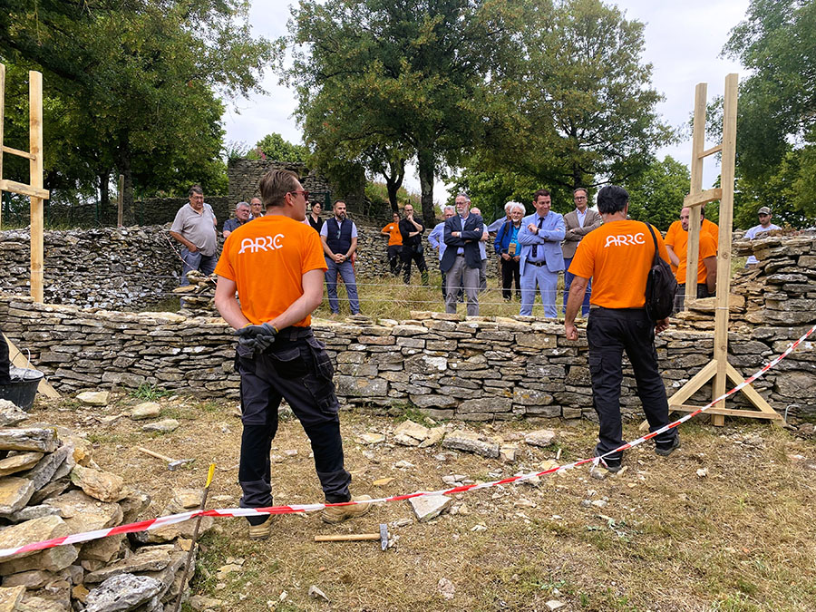 Adhérez soutenir bénévolat